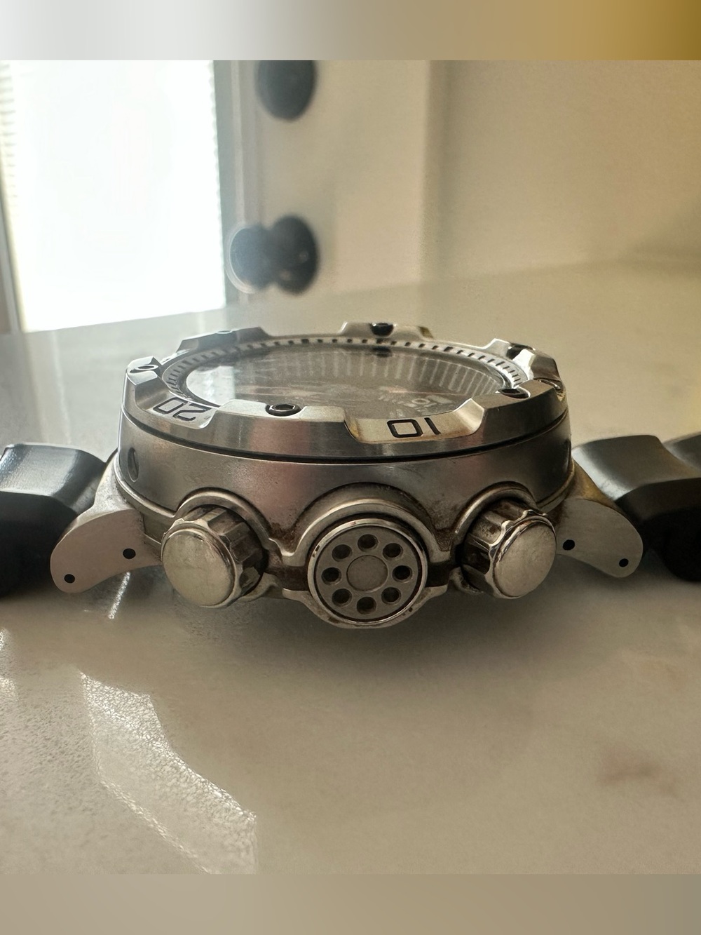Citizen Eco-Drive Diver's Watch - Black and Silver - Picture 5 of 7